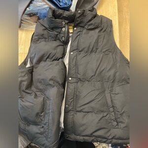Men’s Puffy Vest